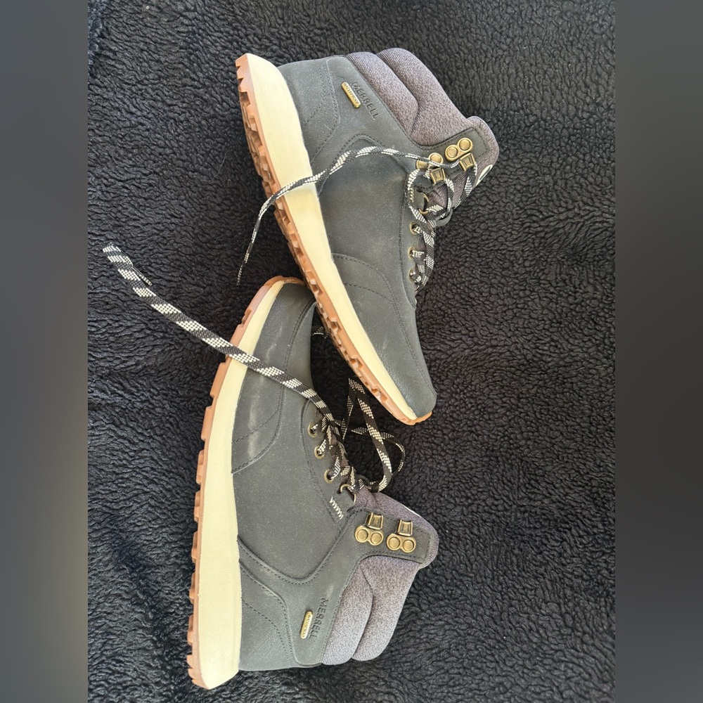 Merrell Boots - Picture 2 of 7